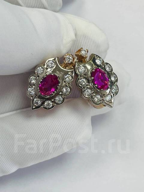 Серьги золото 585 пробы с корундом и фианитами арт С-2571 Серьги золото 585 пробы с корундом и фианитами арт С-2571