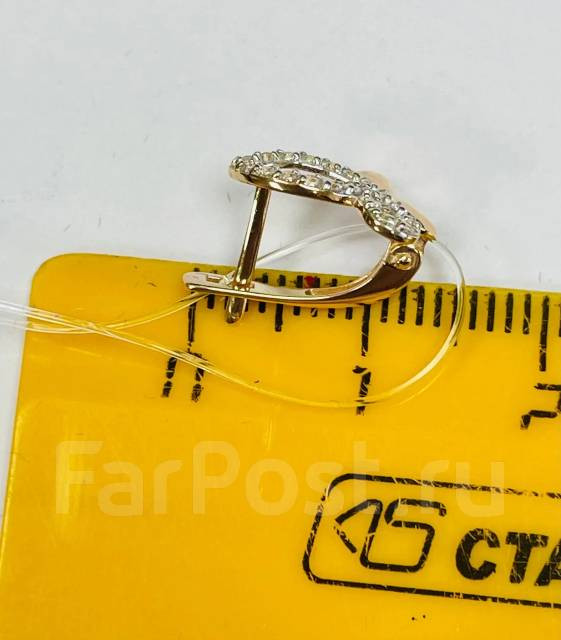 Серьги золото с фианитами 585 пробы арт С-2668 Серьги золото с фианитами 585 пробы арт С-2668